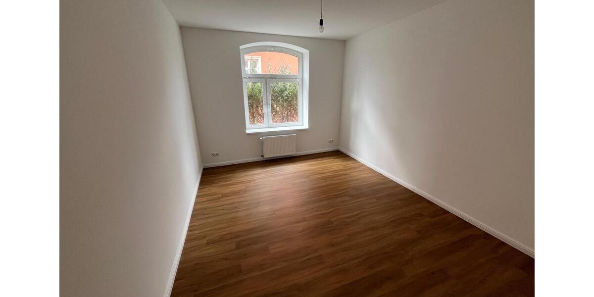 Erdgeschoßwohnung Grabow - 3 Zimmer, 90 m&sup2;, 790&euro; | Angebot:26565365