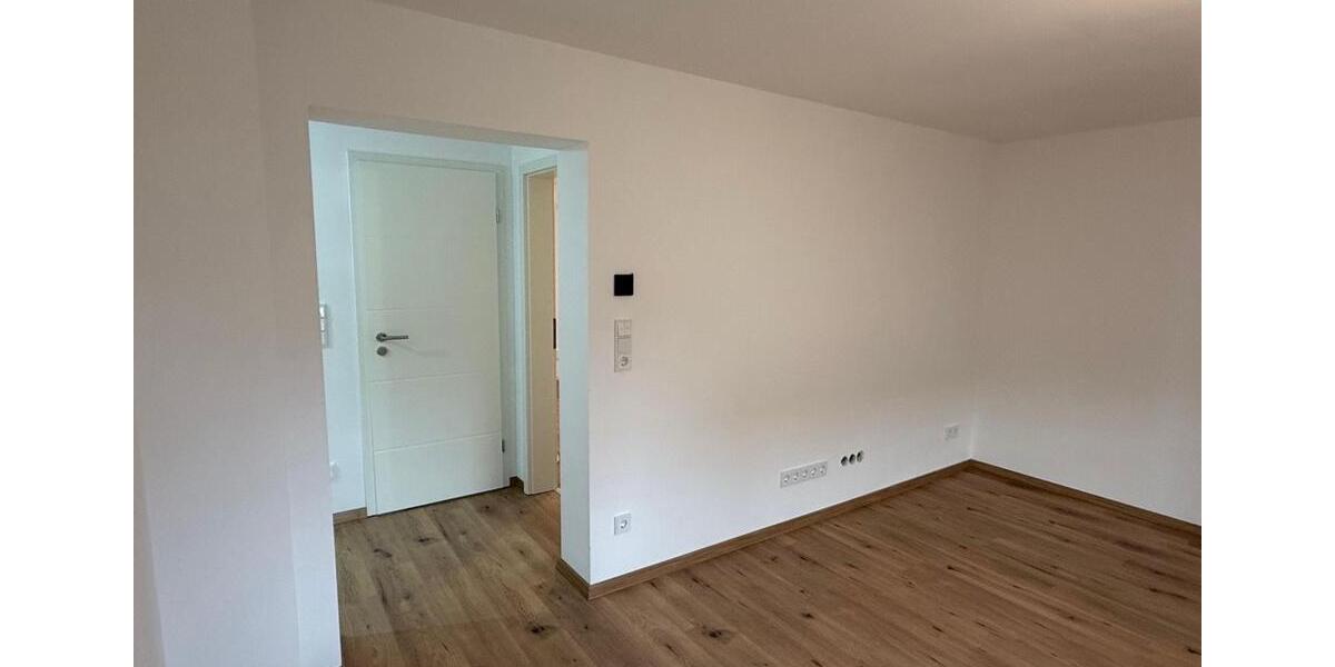 Erdgeschoßwohnung Düsseldorf Stadtbezirk 8 - 3 Zimmer, 73 m&sup2;, 820&euro; | Angebot:24763821