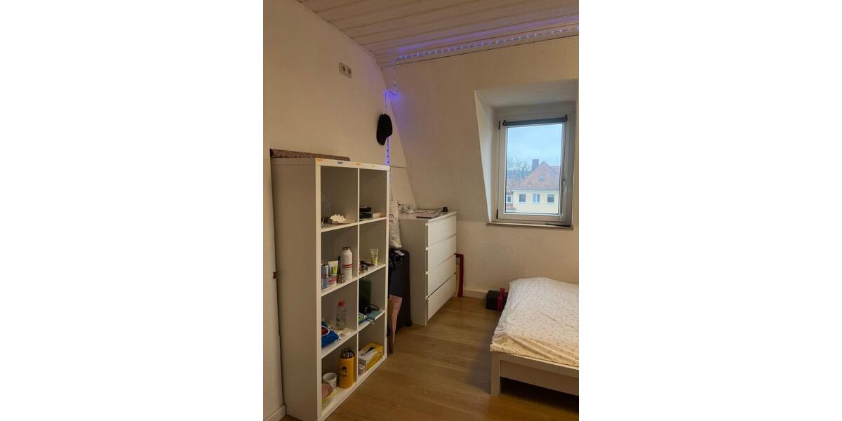 Wohnen auf Zeit Bayreuth Bernecker Straße / Insel / Riedelsberg - 14 Zimmer, 310 m&sup2;, 465&euro; | Angebot:26443213
