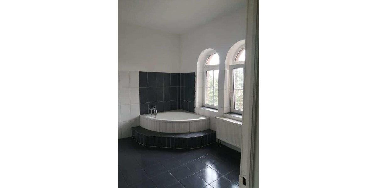 Etagenwohnung Eilenburg - 4 Zimmer, 99 m&sup2;, 693&euro; | Angebot:24571770