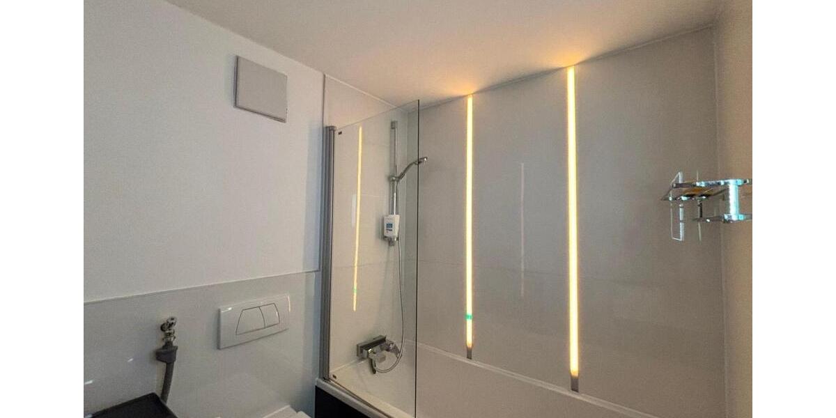 Helle 1,5 Zimmer-Wohnung mit großer Terrasse in Gerlingen 1 zimmer