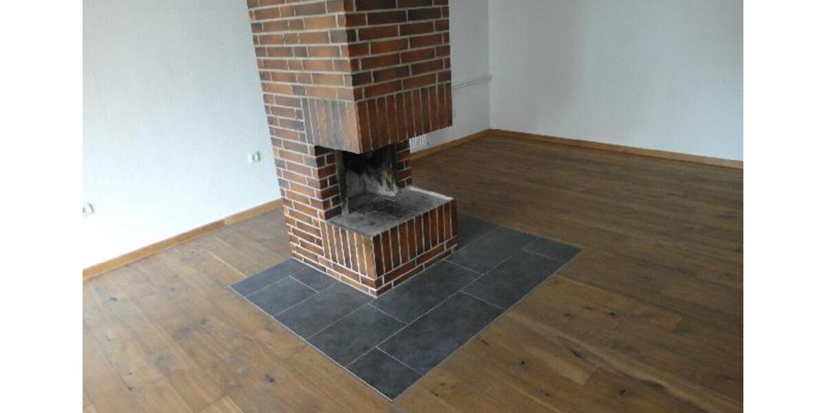 Erdgeschoßwohnung Hameln Kernstadt - 4.5 Zimmer, 140 m&sup2;, 990&euro; | Angebot:25125378