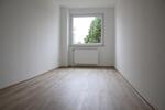 Erdgeschoßwohnung Laatzen - 4 Zimmer, 110 m&sup2;, 850&euro; | Angebot:25148032