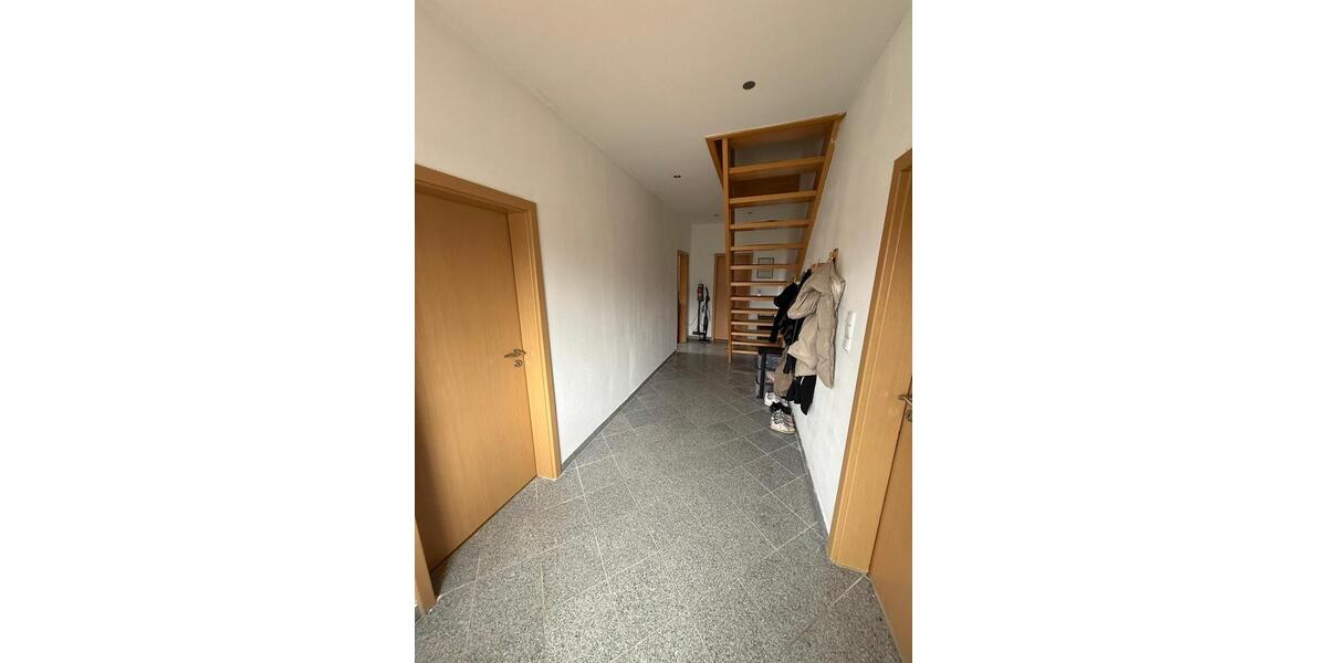 Erdgeschoßwohnung Ostrhauderfehn - 4 Zimmer, 133 m&sup2;, 900&euro; | Angebot:26482095