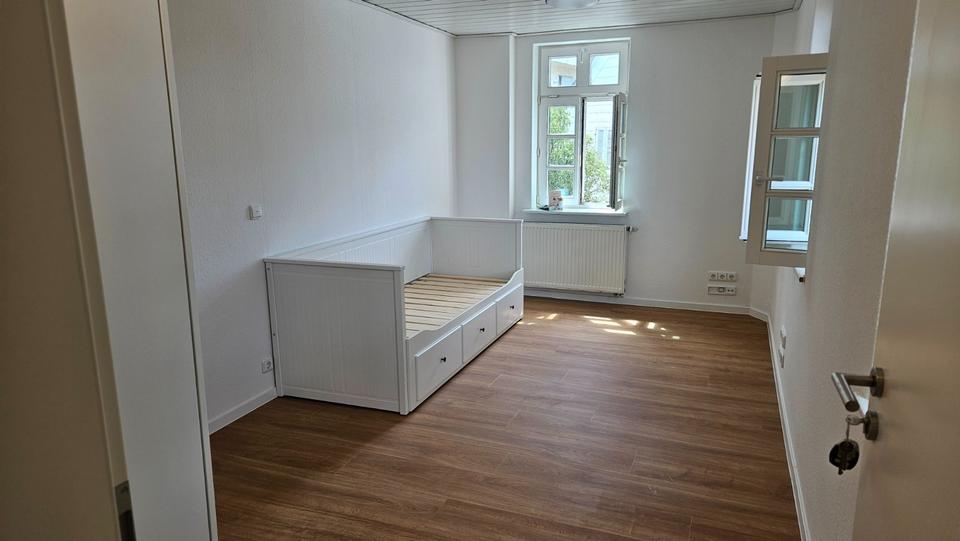 Wohnen auf Zeit Langen (Hessen) - 1 Zimmer, 16 m&sup2;, 700&euro; | Angebot:25511658