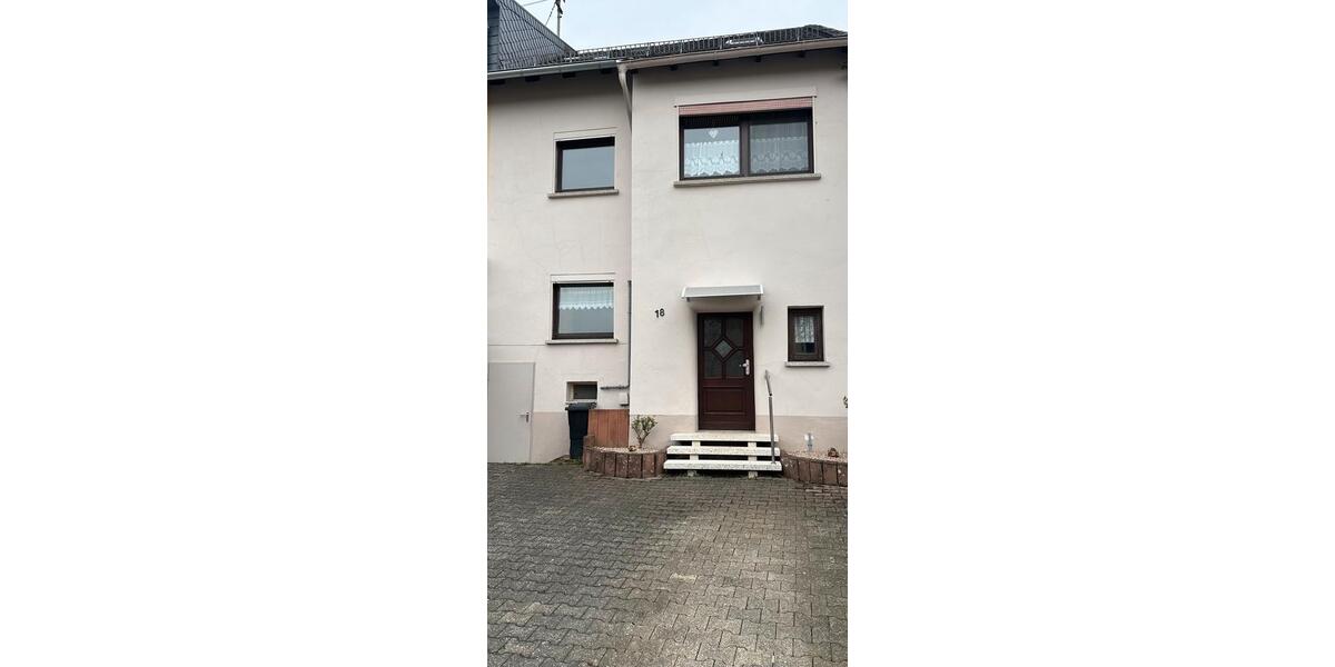 Reihenhaus Hoppstädten-Weiersbach Weiersbach - 5 Zimmer, 120 m&sup2;, 700&euro; | Angebot:26135762