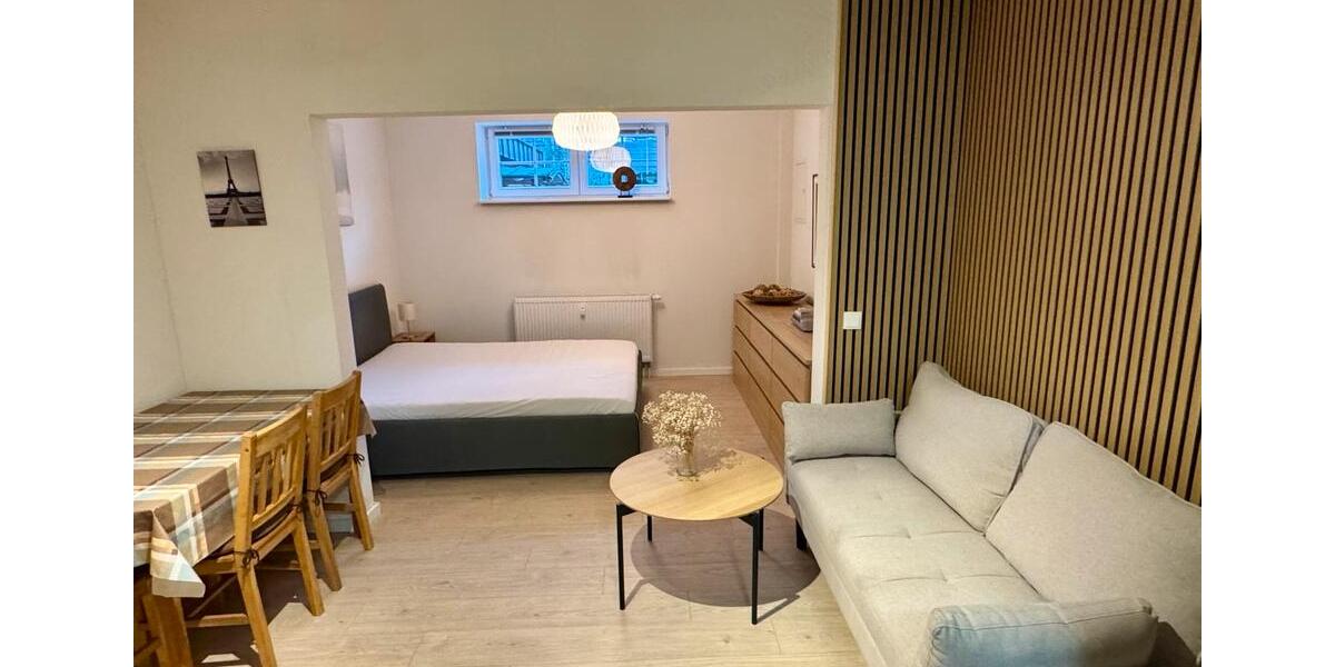 Erdgeschoßwohnung Wismar Altstadt - 1 Zimmer, 28 m&sup2;, 500&euro; | Angebot:26037488