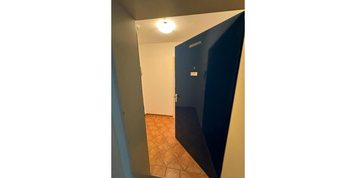 Wohnen auf Zeit Unterhaching - 4 Zimmer, 120 m&sup2;, 600&euro; | Angebot:25106721