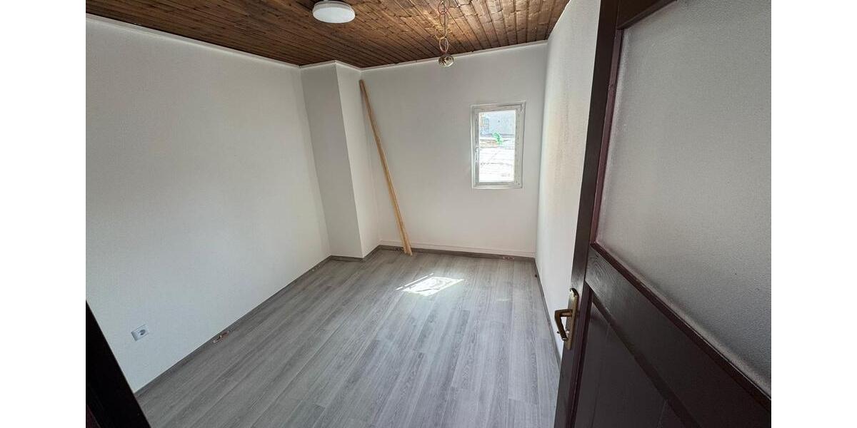 Etagenwohnung Germersheim - 1 Zimmer, 20 m&sup2;, 590&euro; | Angebot:26262846