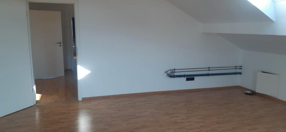 Dachgeschoßwohnung Eresing Sankt Ottilien - 3 Zimmer, 86 m&sup2;, 1.000&euro; | Angebot:26481231