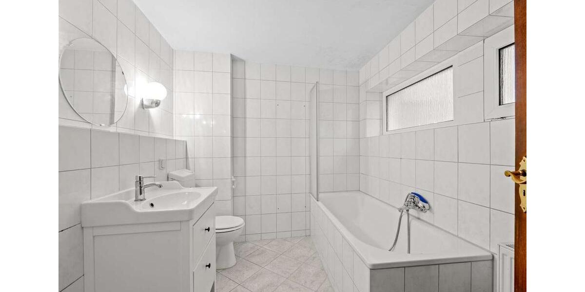 Wohnen auf Zeit Würselen - 5 Zimmer, 162 m&sup2;, 470&euro; | Angebot:26278889