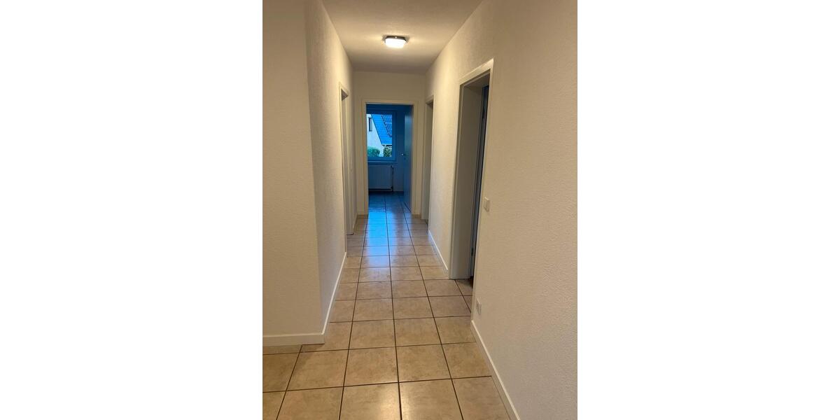 Dachgeschoßwohnung Weyhausen - 4 Zimmer, 103 m&sup2;, 1.030&euro; | Angebot:25287211