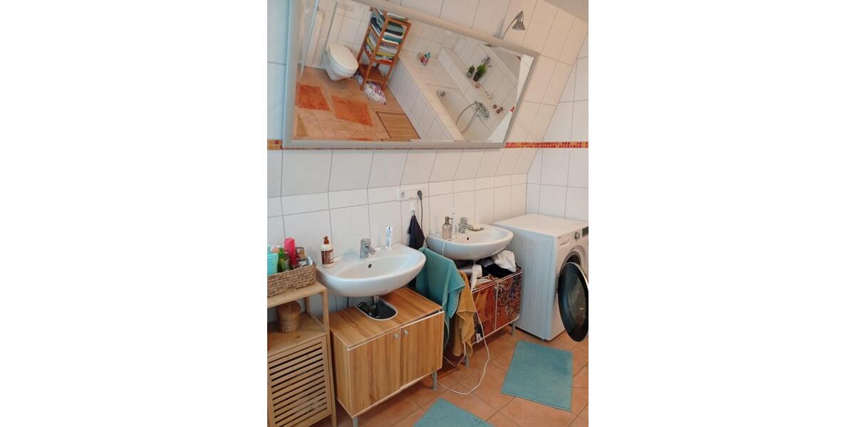 Etagenwohnung Bredstedt - 3 Zimmer, 112 m&sup2;, 980&euro; | Angebot:26459813