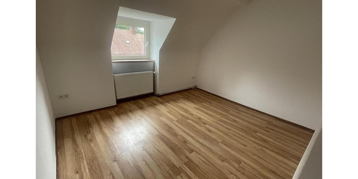 Dachgeschoßwohnung Osnabrück - 2.5 Zimmer, 60 m&sup2;, 595&euro; | Angebot:24673988