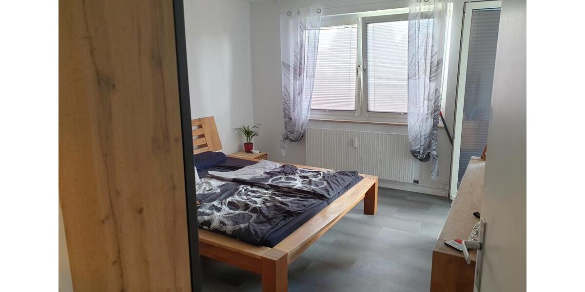 Etagenwohnung Duisburg Rheinhausen - 2 Zimmer, 65 m&sup2;, 850&euro; | Angebot:26612609