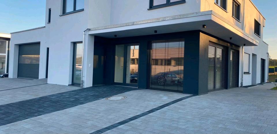 ⚠️ Achtung Handwerker ⚠️ BüroAusstellungsfläche zu vermieten zimmer