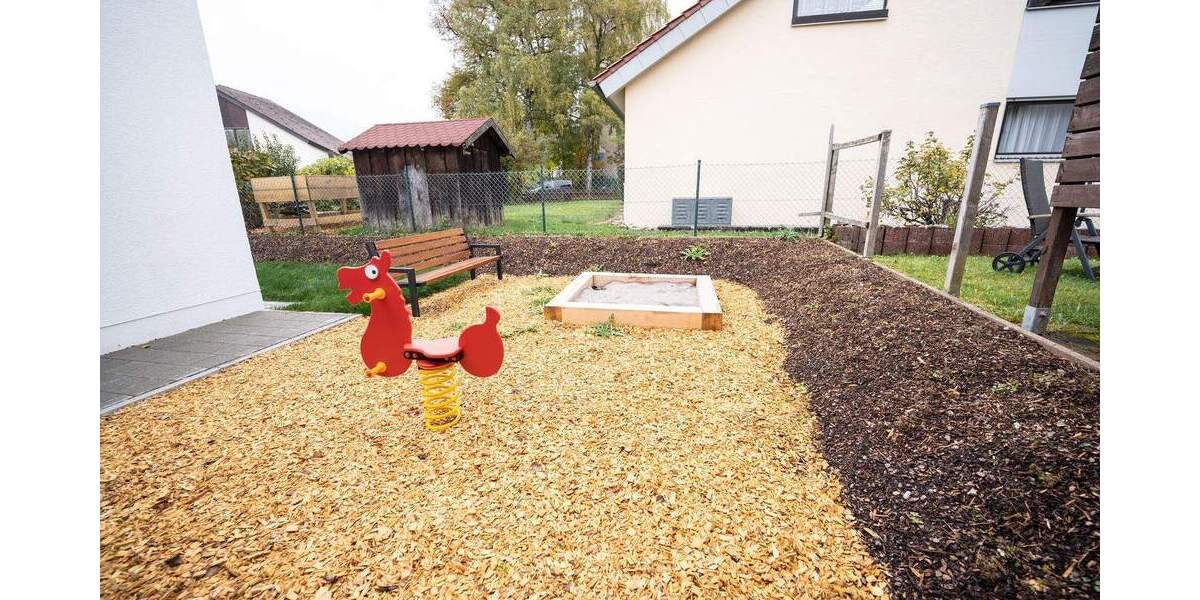 Erstklassige Neubau-Erdgeschosswohnung in ruhiger Wohnlage von Welzheim - hell, modern und stilvoll 3 zimmer