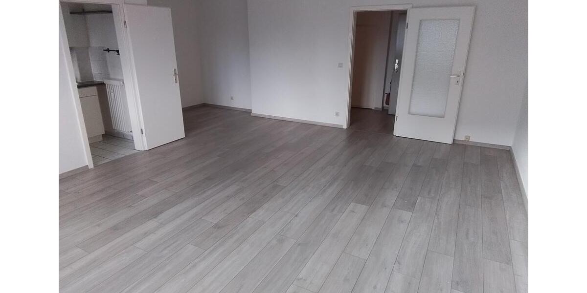 Etagenwohnung Wolfsburg - 1 Zimmer, 48 m&sup2;, 420&euro; | Angebot:24707056