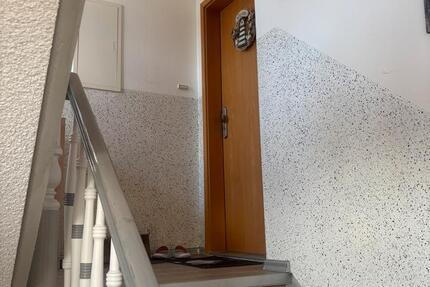 Wohnung Suhl - 3 Zimmer, 85 m&sup2;, 895&euro; | Angebot:24976074