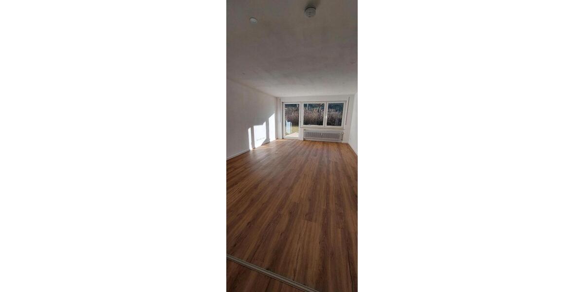 Erdgeschoßwohnung Biberach an der Riß - 3.5 Zimmer, 92 m&sup2;, 1.150&euro; | Angebot:26373774
