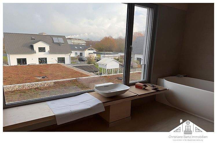 Doppelhaushälfte Wismar Wendorf - 5 Zimmer, 160 m&sup2;, 2.400&euro; | Angebot:24040572