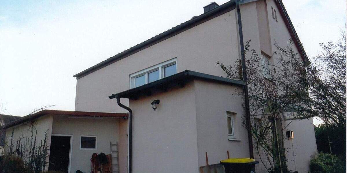 Mehrfamilienhaus, Wohnhaus Wülfershausen an der Saale Wülfershausen - 4 Zimmer, 100 m&sup2;, 1.300&euro; | Angebot:24667546