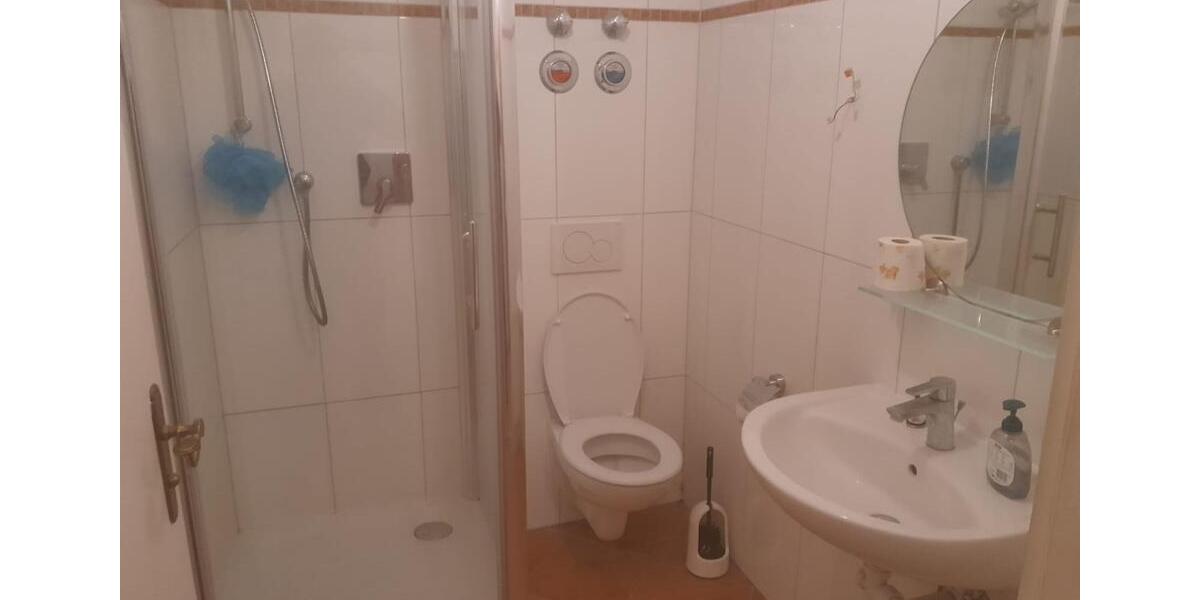 Etagenwohnung Bergen - 2 Zimmer, 50 m&sup2;, 500&euro; | Angebot:25860455