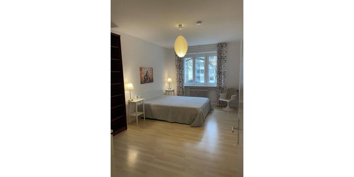 Etagenwohnung Berlin Charlottenburg - 2 Zimmer, 71 m&sup2;, 1.420&euro; | Angebot:26221061