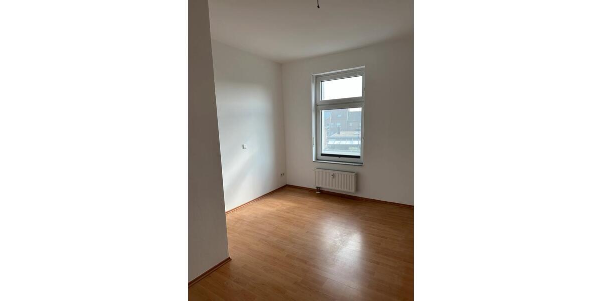 Etagenwohnung Mönchengladbach West - 3 Zimmer, 79 m&sup2;, 850&euro; | Angebot:26605432