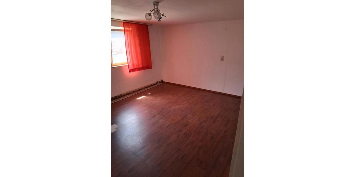 Hochparterre Balingen - 3 Zimmer, 85 m&sup2;, 750&euro; | Angebot:26424781