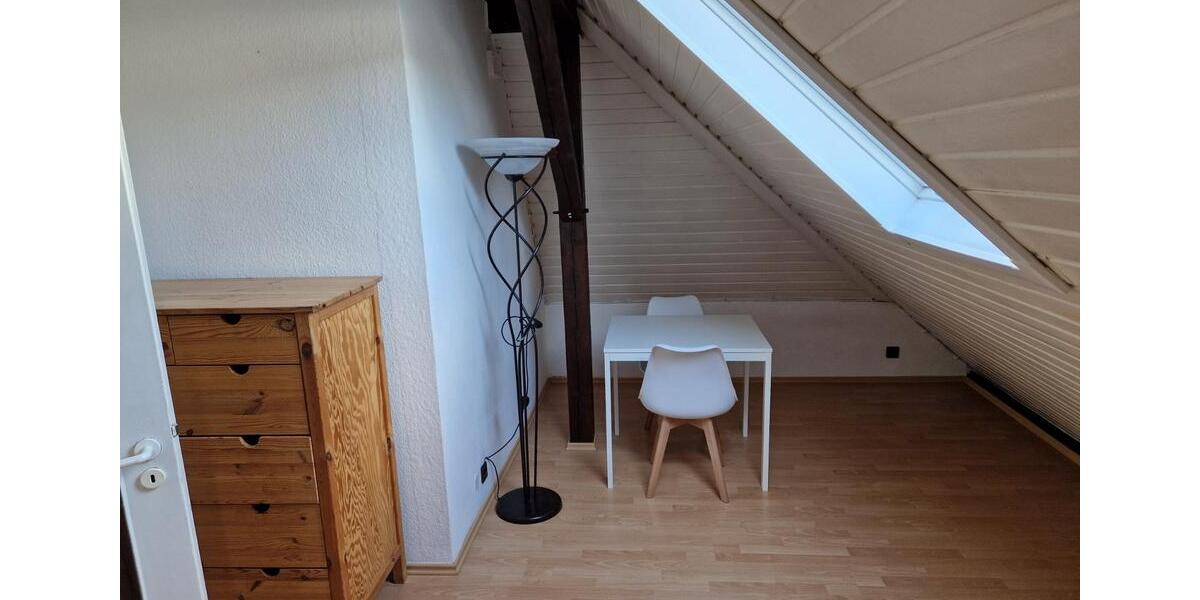 Dachgeschoßwohnung Wirges - 2 Zimmer, 52 m&sup2;, 560&euro; | Angebot:24981478