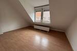 Gemütliche Wohnung im DG in beliebter Lage 2 zimmer