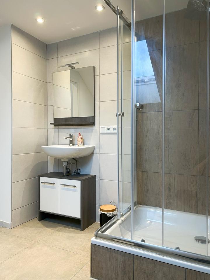 Zimmer , MonteurZimmer, WG Wohnung