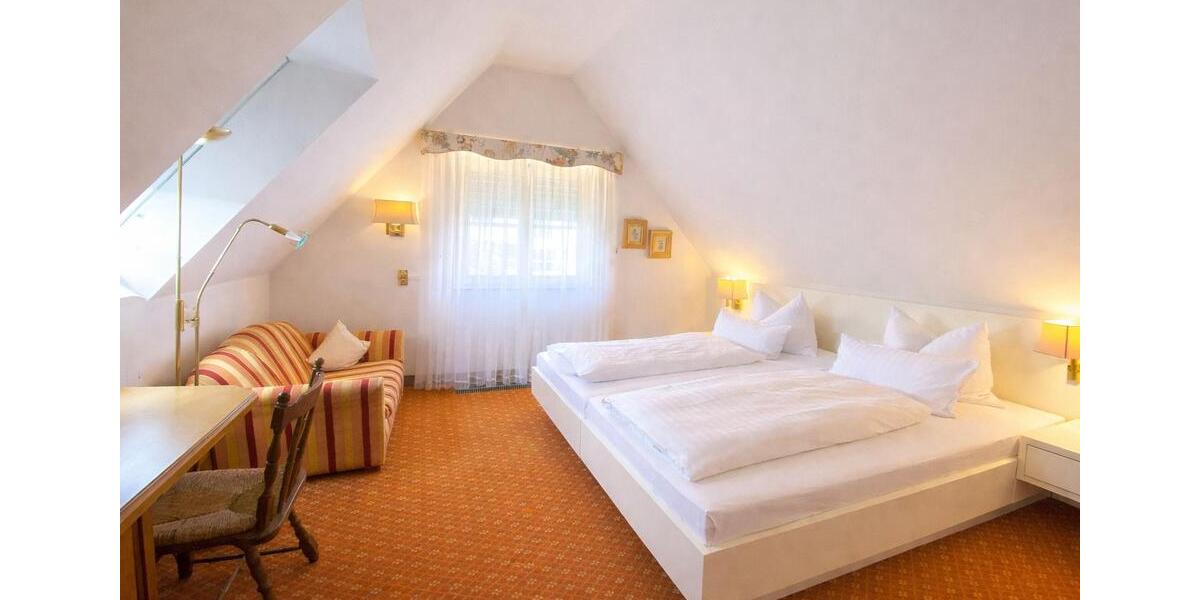 Wohnen auf Zeit Gerlingen - 3 Zimmer, 77 m&sup2;, 1.620&euro; | Angebot:24629178