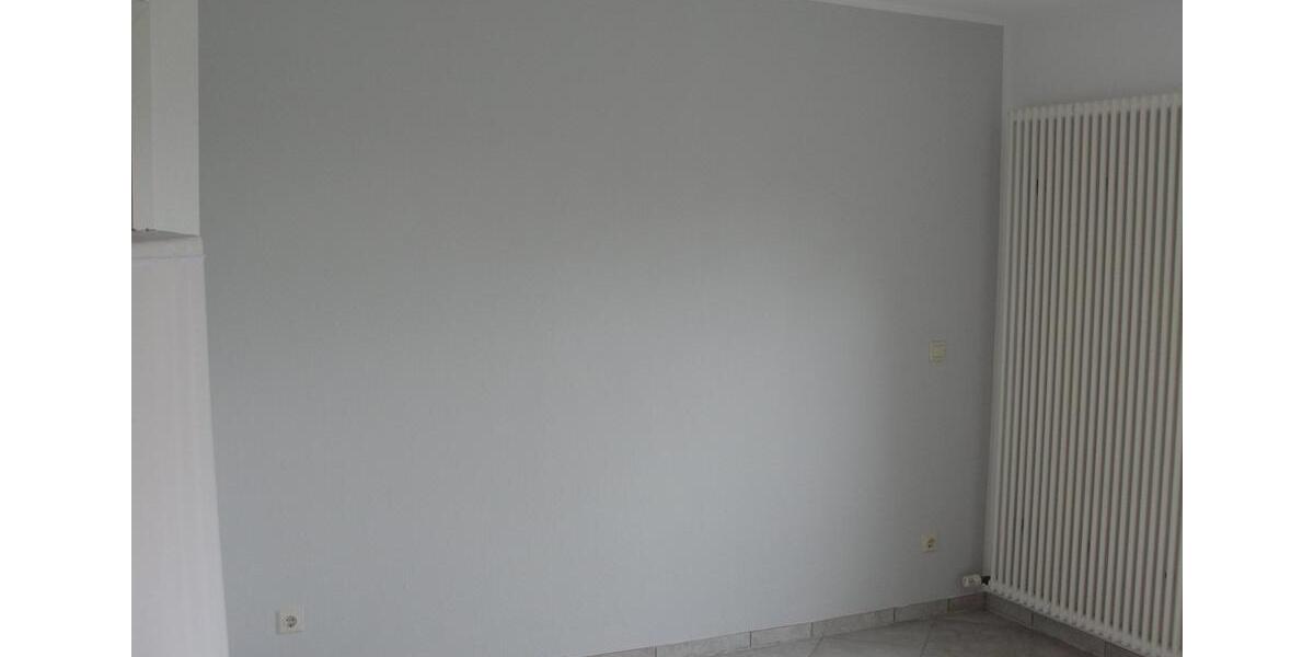 Etagenwohnung Eschwege - 1 Zimmer, 28 m&sup2;, 300&euro; | Angebot:26614039