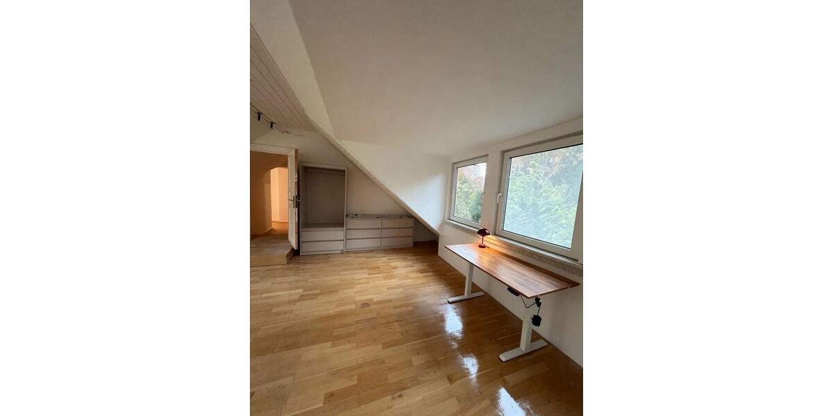 Dachgeschoßwohnung Stapelfeld - 1 Zimmer, 33 m&sup2;, 550&euro; | Angebot:24749186