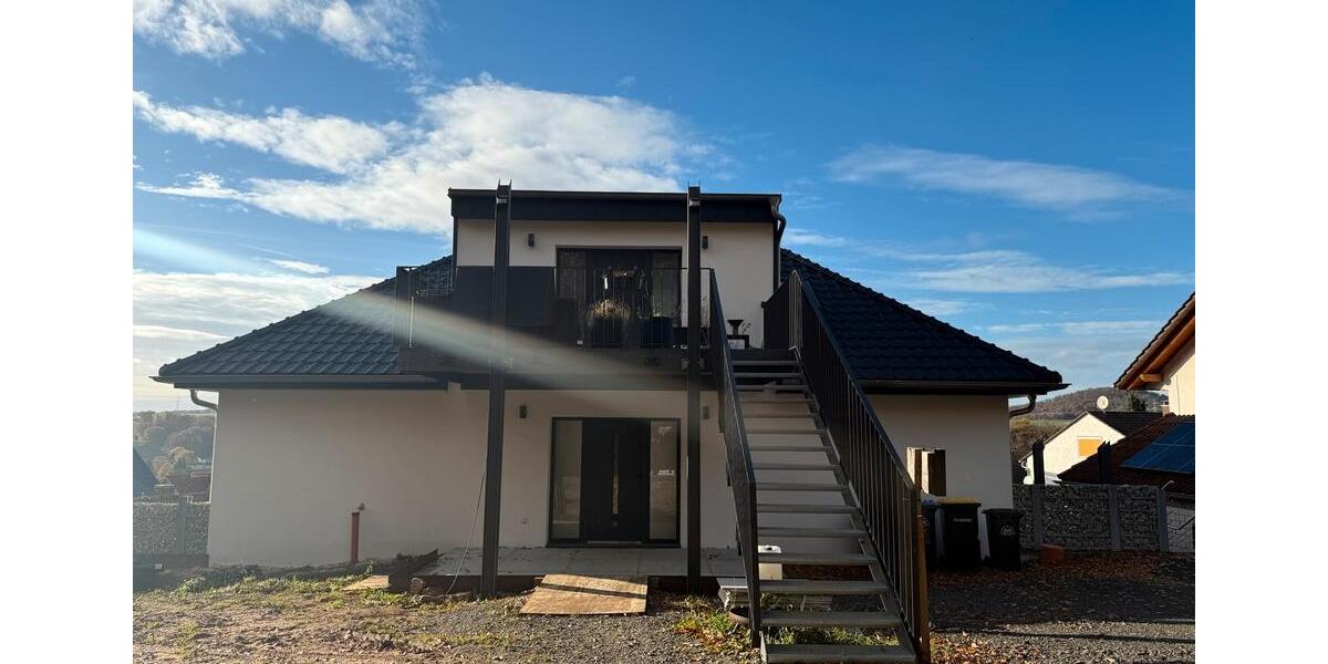 Etagenwohnung Felsberg - 3 Zimmer, 108 m&sup2;, 1.190&euro; | Angebot:25026376