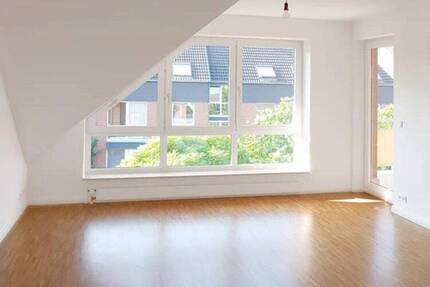 Schicke 2-Zimmer-Dachgeschoss-Wohnung in Hannover Anderten!