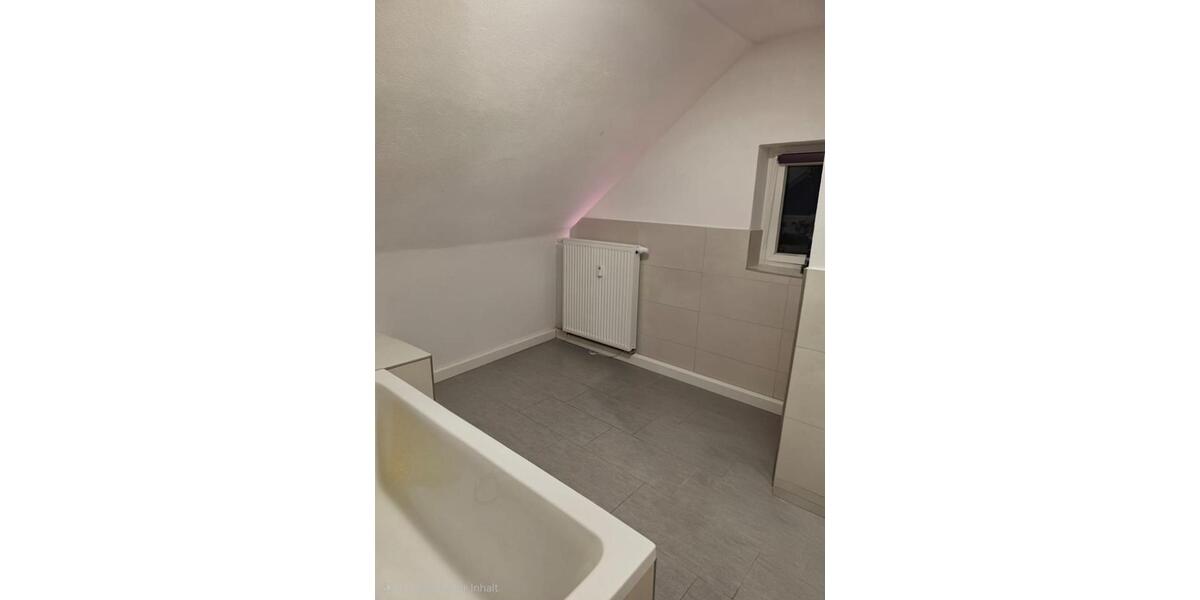 Dachgeschoßwohnung Colditz - 4 Zimmer, 100 m&sup2;, 600&euro; | Angebot:24886509
