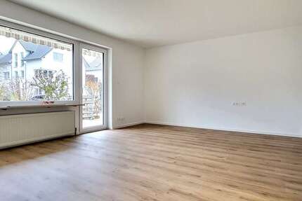 Haus zum Mieten in Lappersdorf 1.900 € 158 m² 6 zimmer
