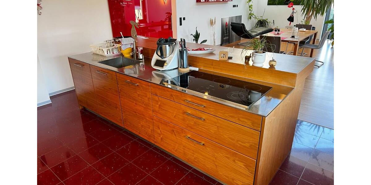 Einfamilienhaus Michelsneukirchen - 6 Zimmer, 242 m&sup2;, 1.500&euro; | Angebot:26693816