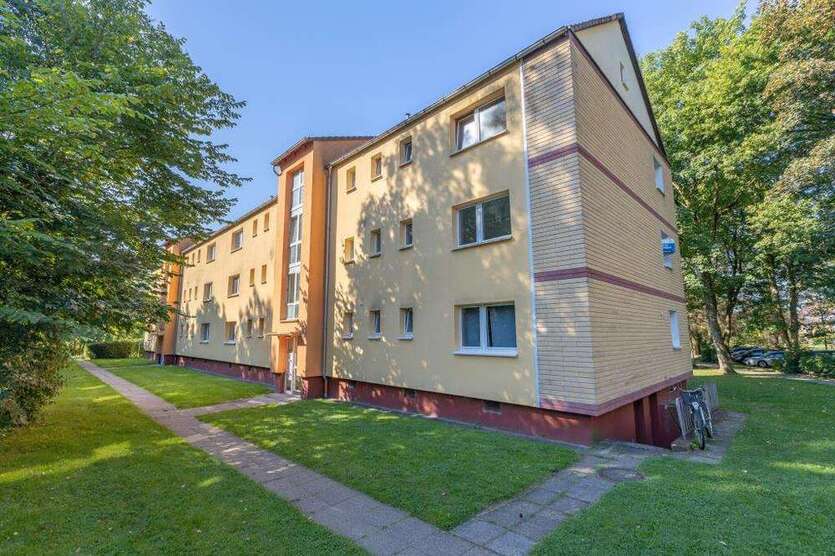 Wohnung zum Mieten in Flensburg 569 € 52.18 m²