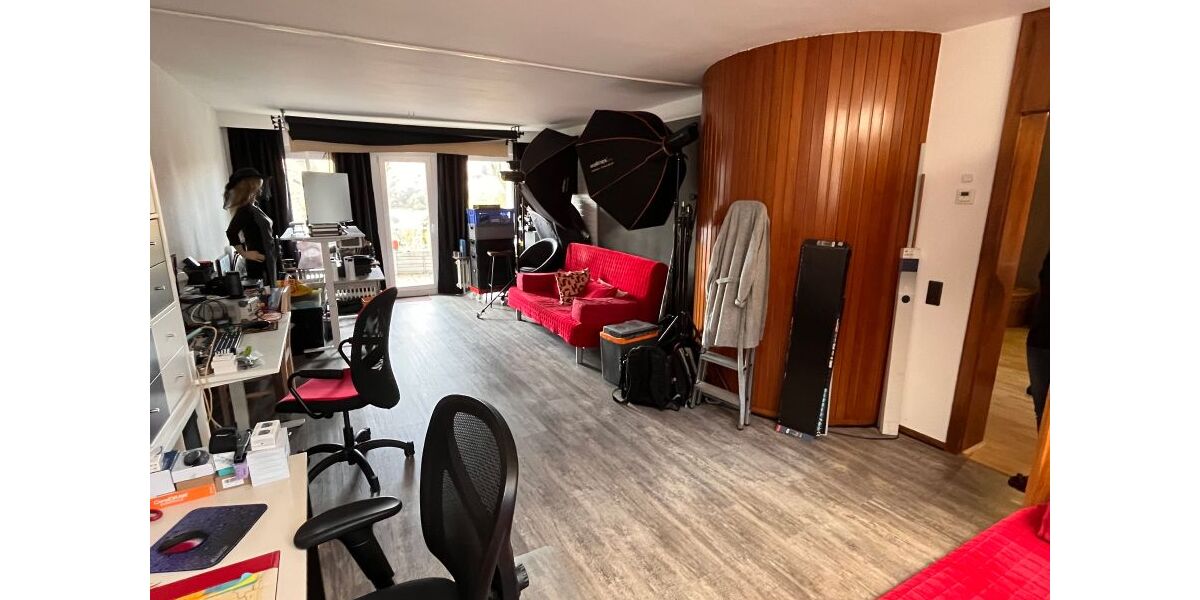 4 12 Zi., Küche, Bad, Gäste-WC, 2 x Loggia, Sauna, - Etagenwohnung Lüdenscheid Brügge | Angebot:23643884