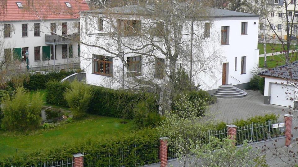 Erdgeschoßwohnung Schönebeck (Elbe) - 4 Zimmer, 135 m&sup2;, 1.350&euro; | Angebot:25900172