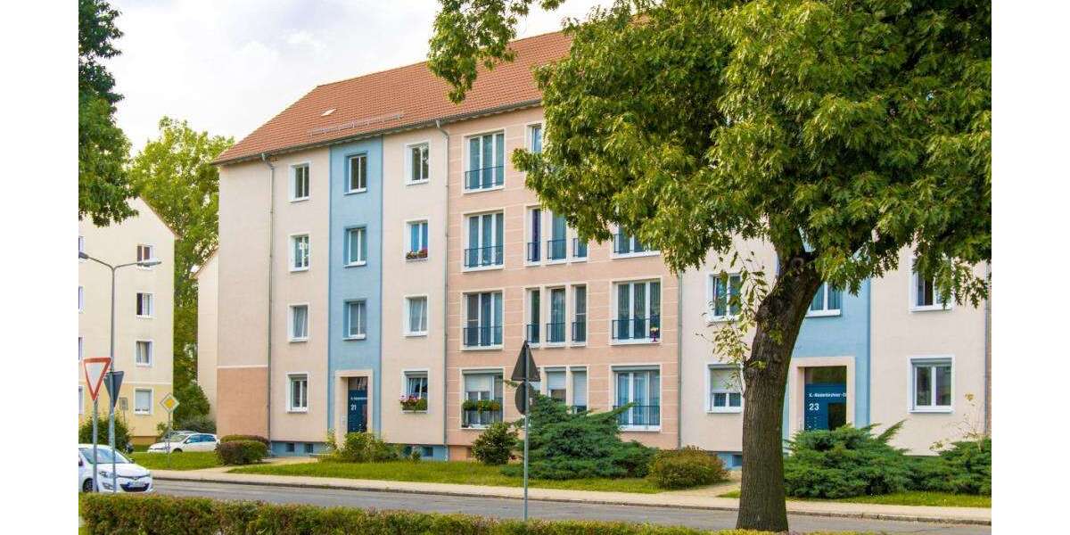 Etagenwohnung Hoyerswerda Neustadt - 2 Zimmer, 54 m&sup2;, 337&euro; | Angebot:26988071