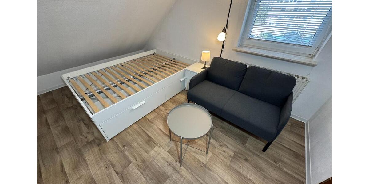 Dachgeschoßwohnung Marburg - 1 Zimmer, 22 m&sup2;, 380&euro; | Angebot:25269896
