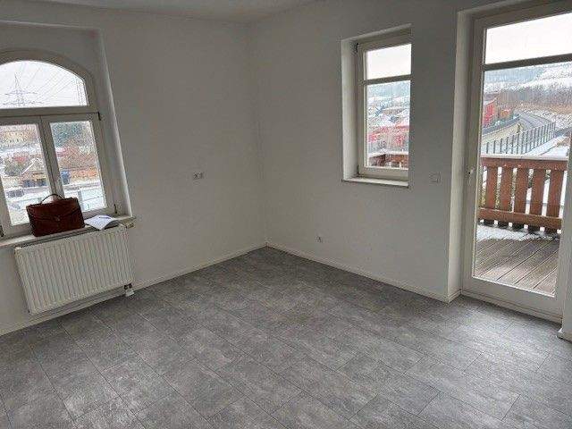Etagenwohnung Coswig Kötitz - 2 Zimmer, 77 m&sup2;, 550&euro; | Angebot:24724175