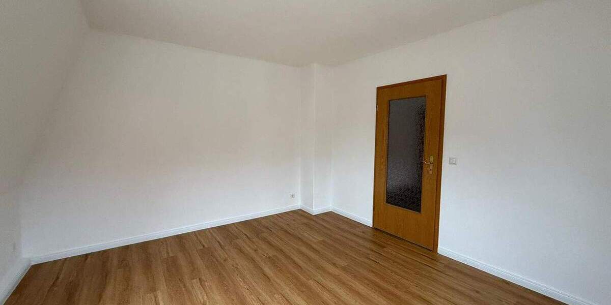 Etagenwohnung Frankenberg Frankenberg/Sachsen - 2 Zimmer, 51 m&sup2;, 290&euro; | Angebot:24448391
