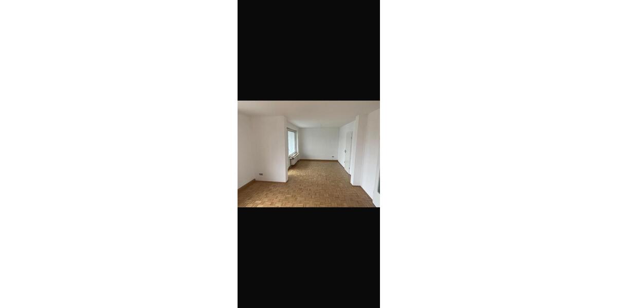 Etagenwohnung Hofgeismar - 3 Zimmer, 110 m&sup2;, 1.045&euro; | Angebot:24728032