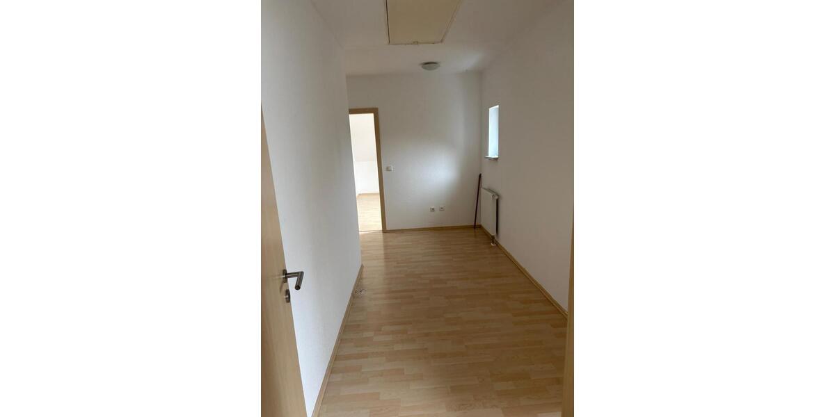 Dachgeschoßwohnung Ottrau - 4 Zimmer, 102 m&sup2;, 660&euro; | Angebot:25376534